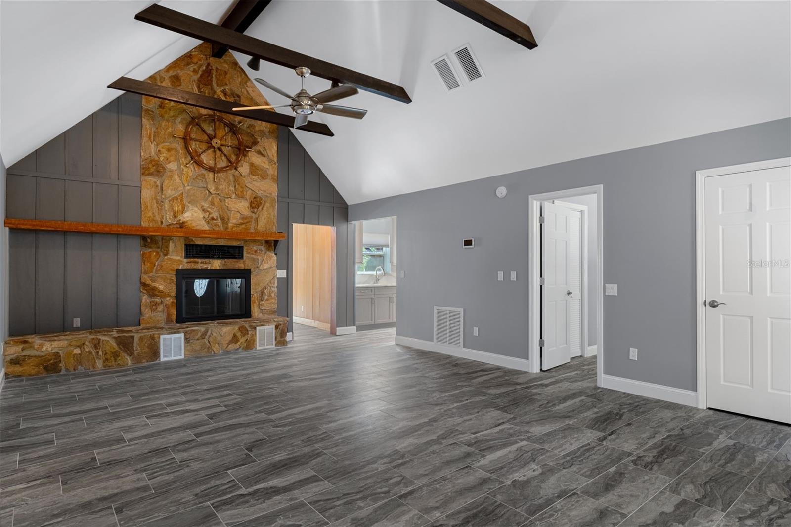 RIVERHAVEN VILLAGE - Residential