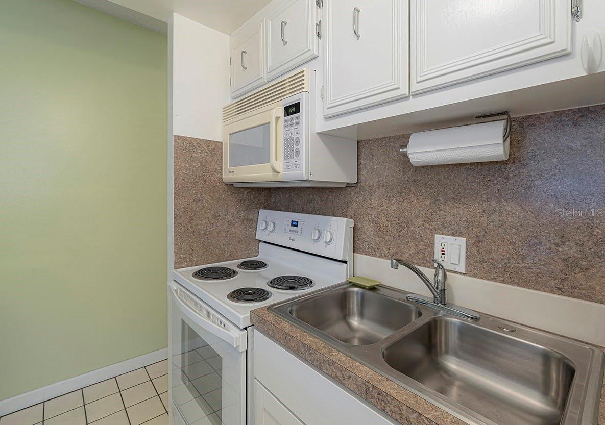 SUNSET COVE CONDO - Residential