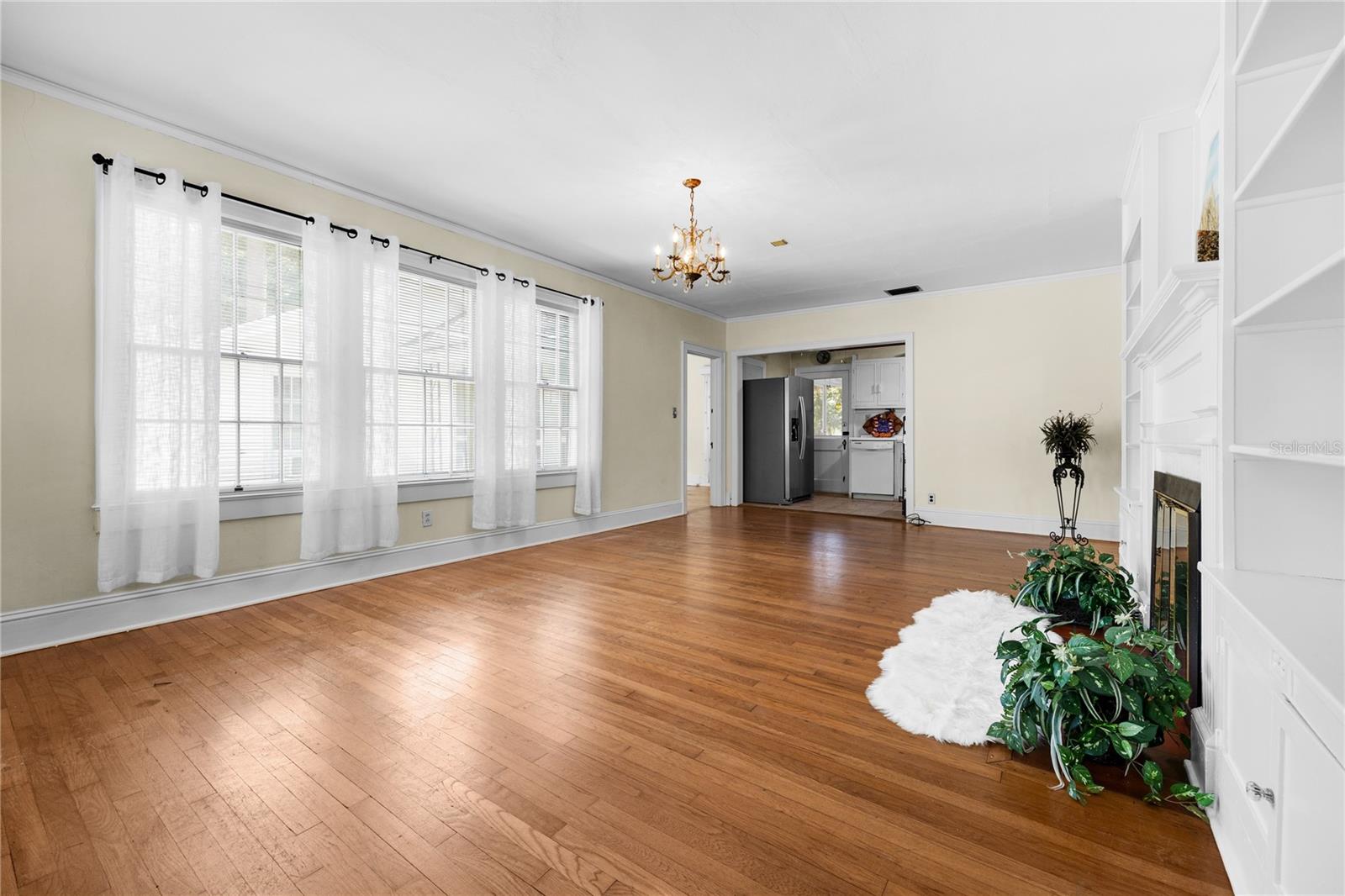 202 NW 26TH STREET