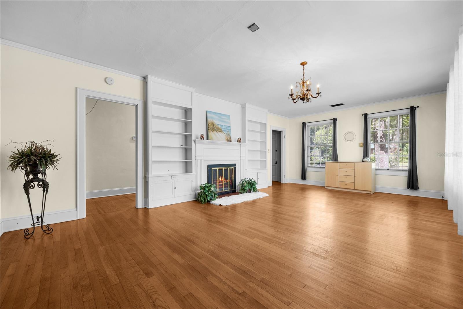 202 NW 26TH STREET