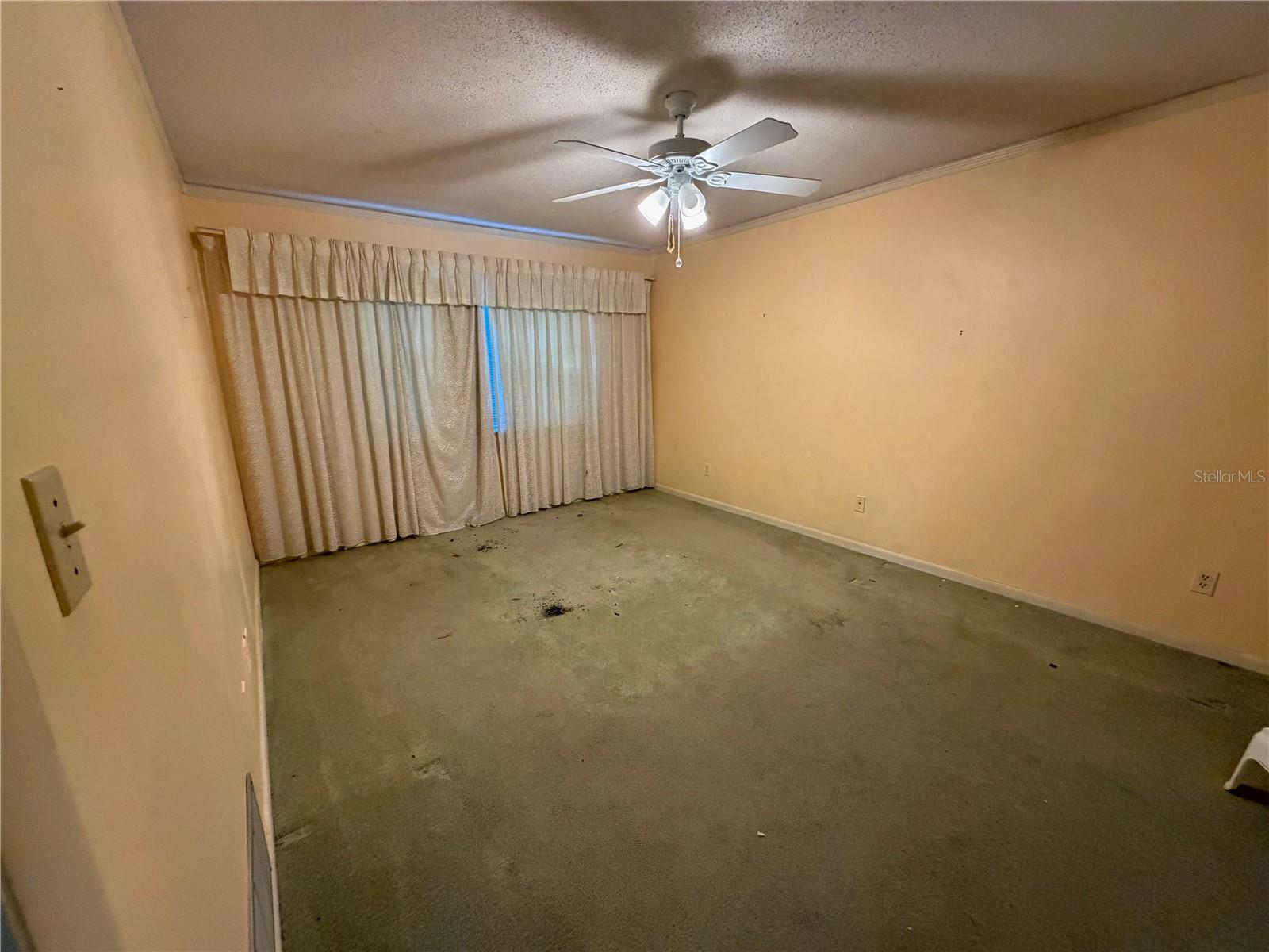 TEALWOOD COVE FIRST ADD - Residential