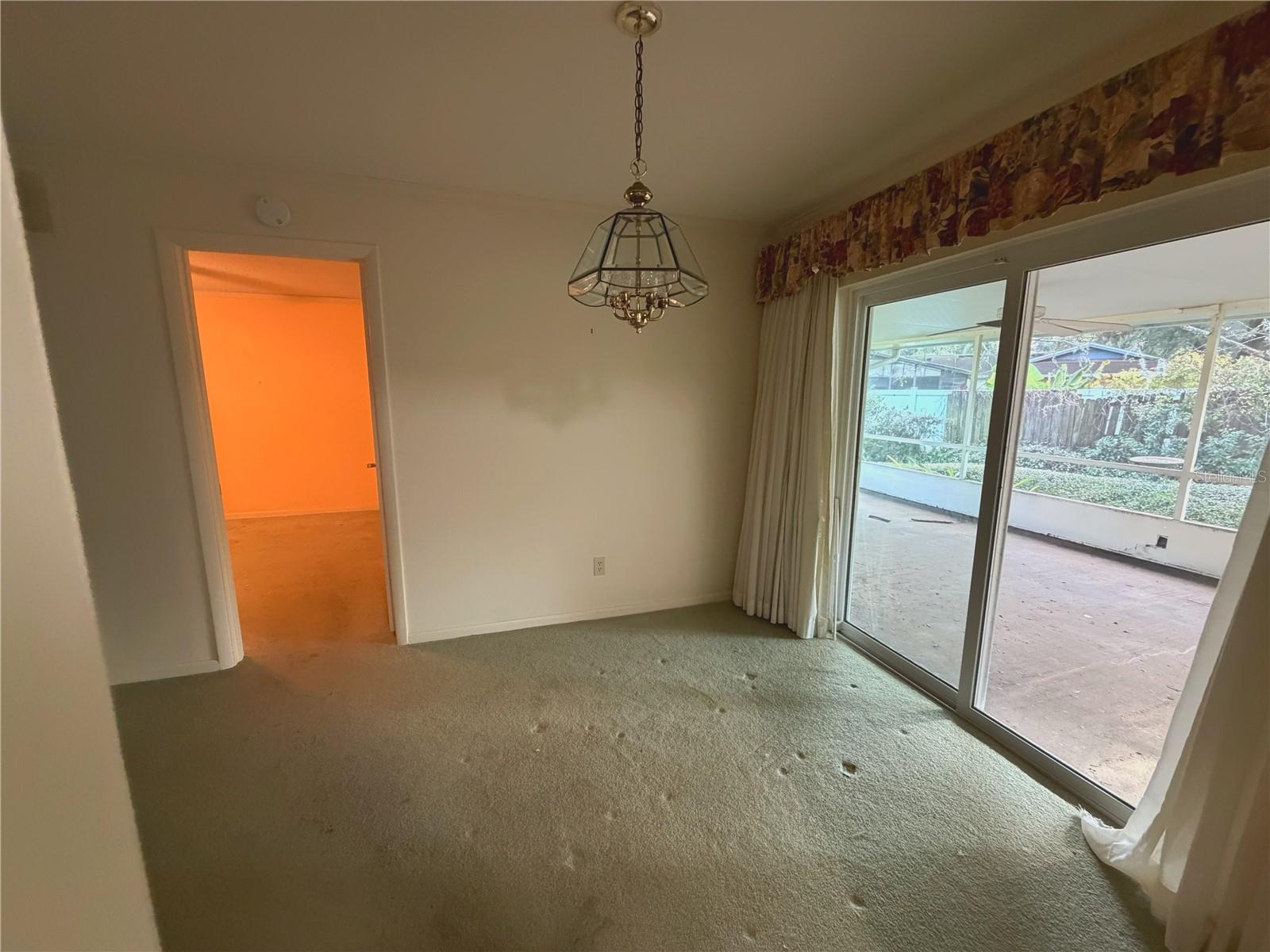 TEALWOOD COVE FIRST ADD - Residential