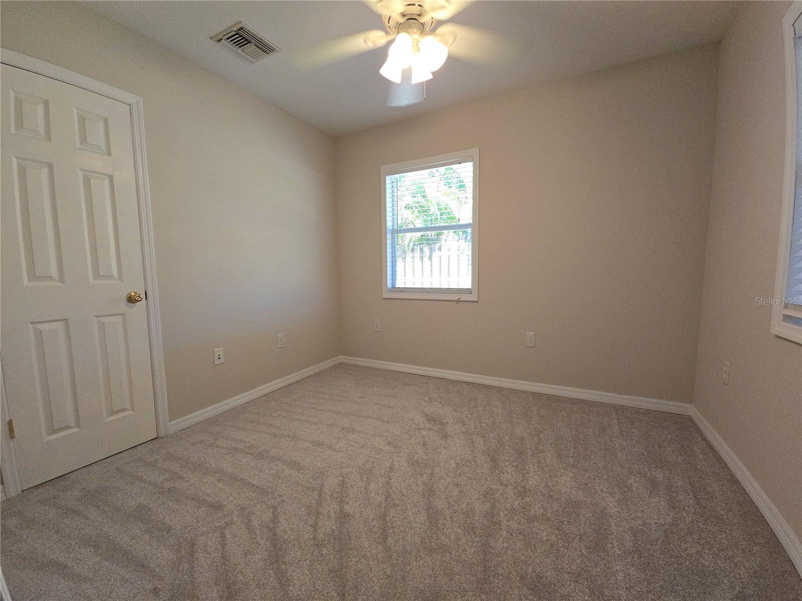 PALMA SOLA PARK - Residential