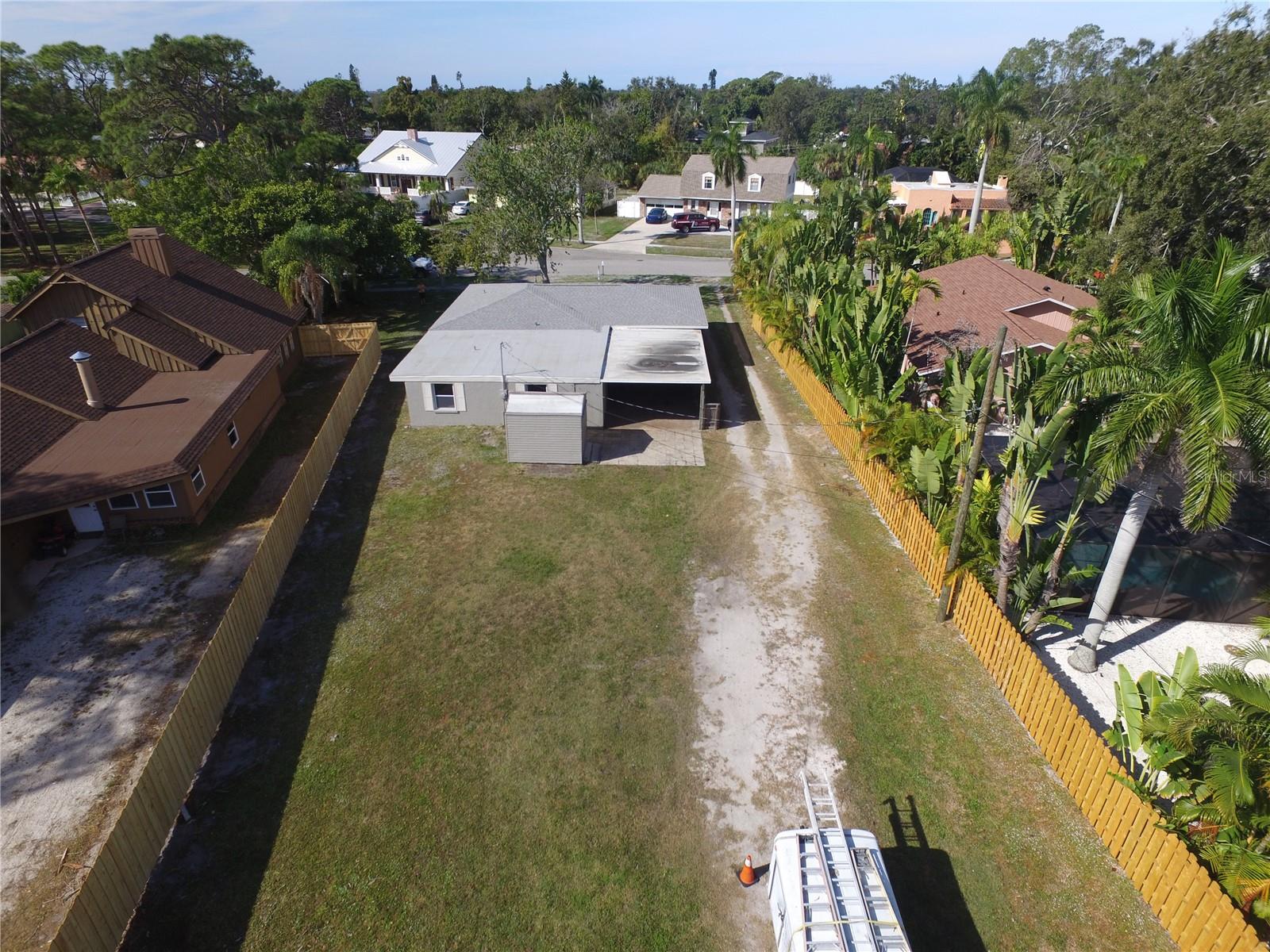 PALMA SOLA PARK - Residential