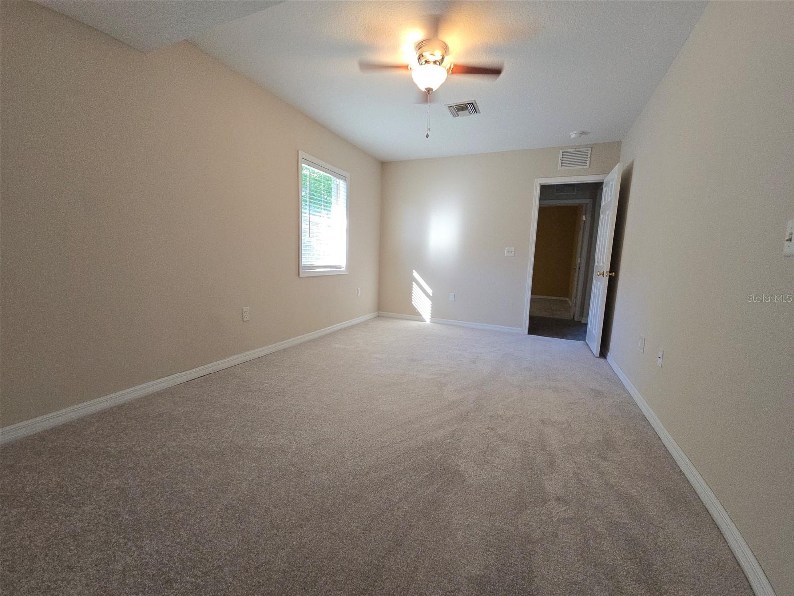 PALMA SOLA PARK - Residential