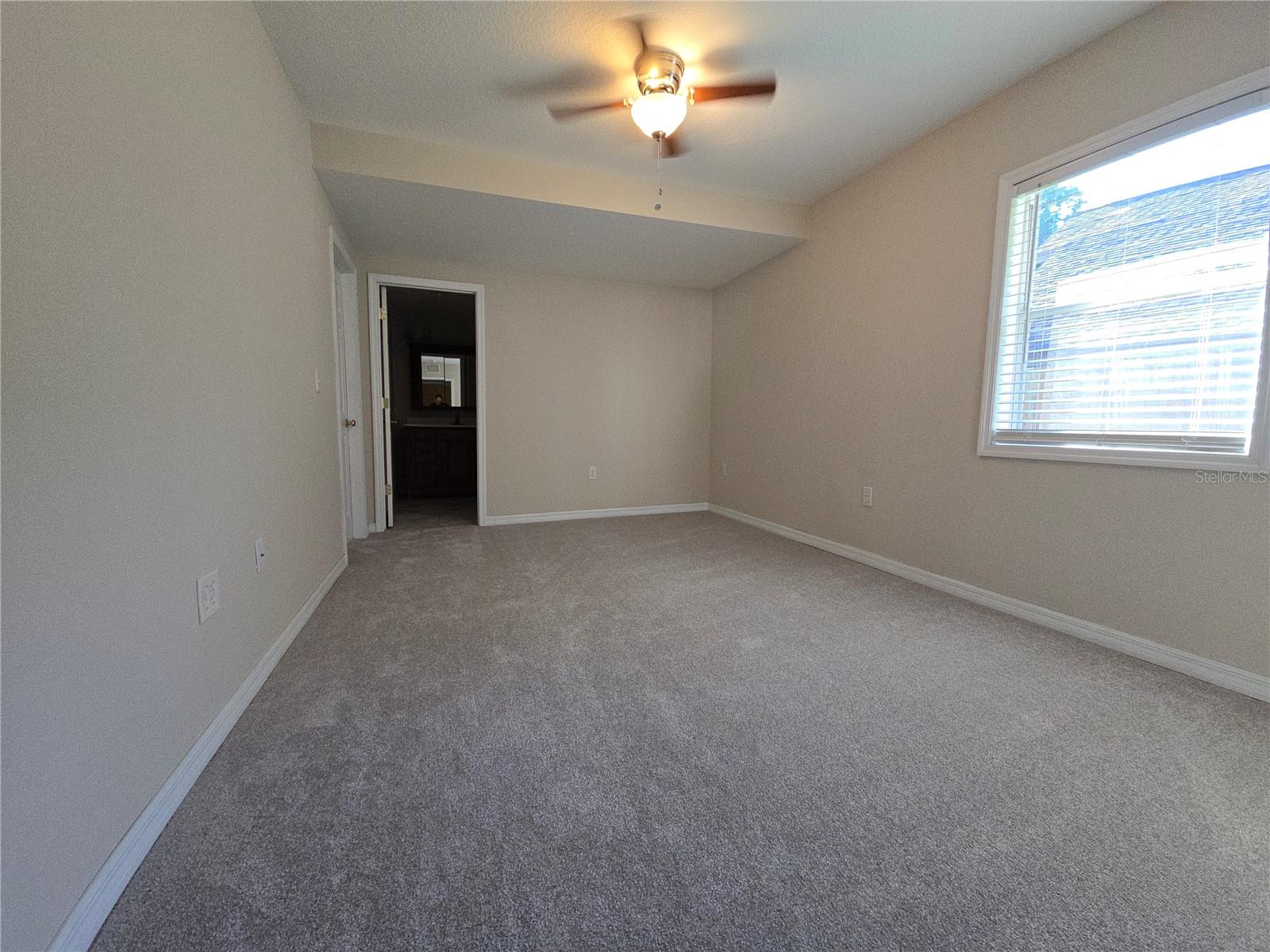 PALMA SOLA PARK - Residential