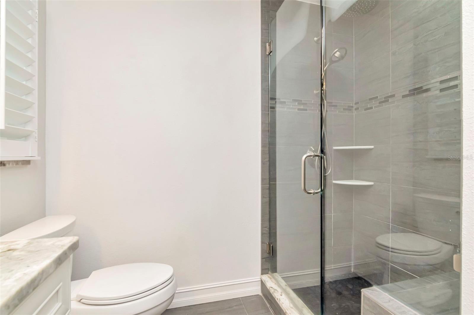 BROOKFIELD - Residential