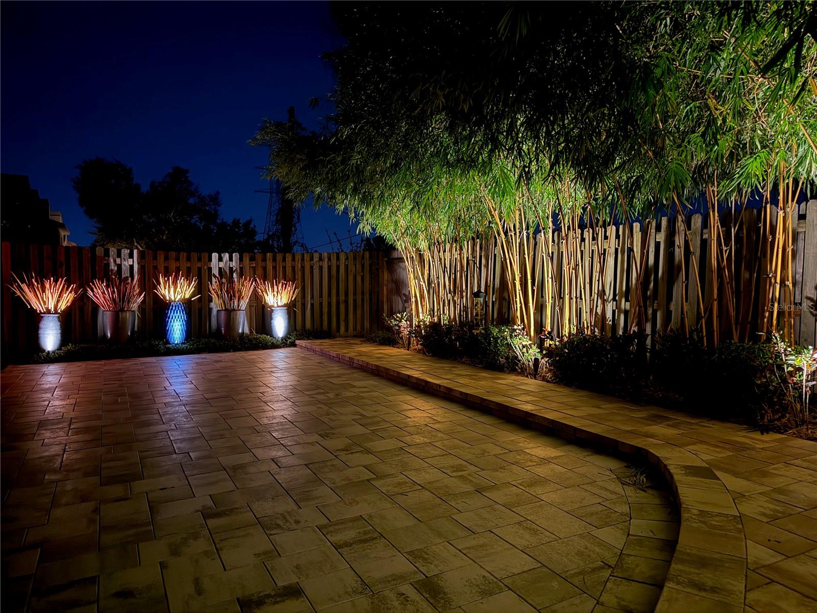 BROOKFIELD - Residential