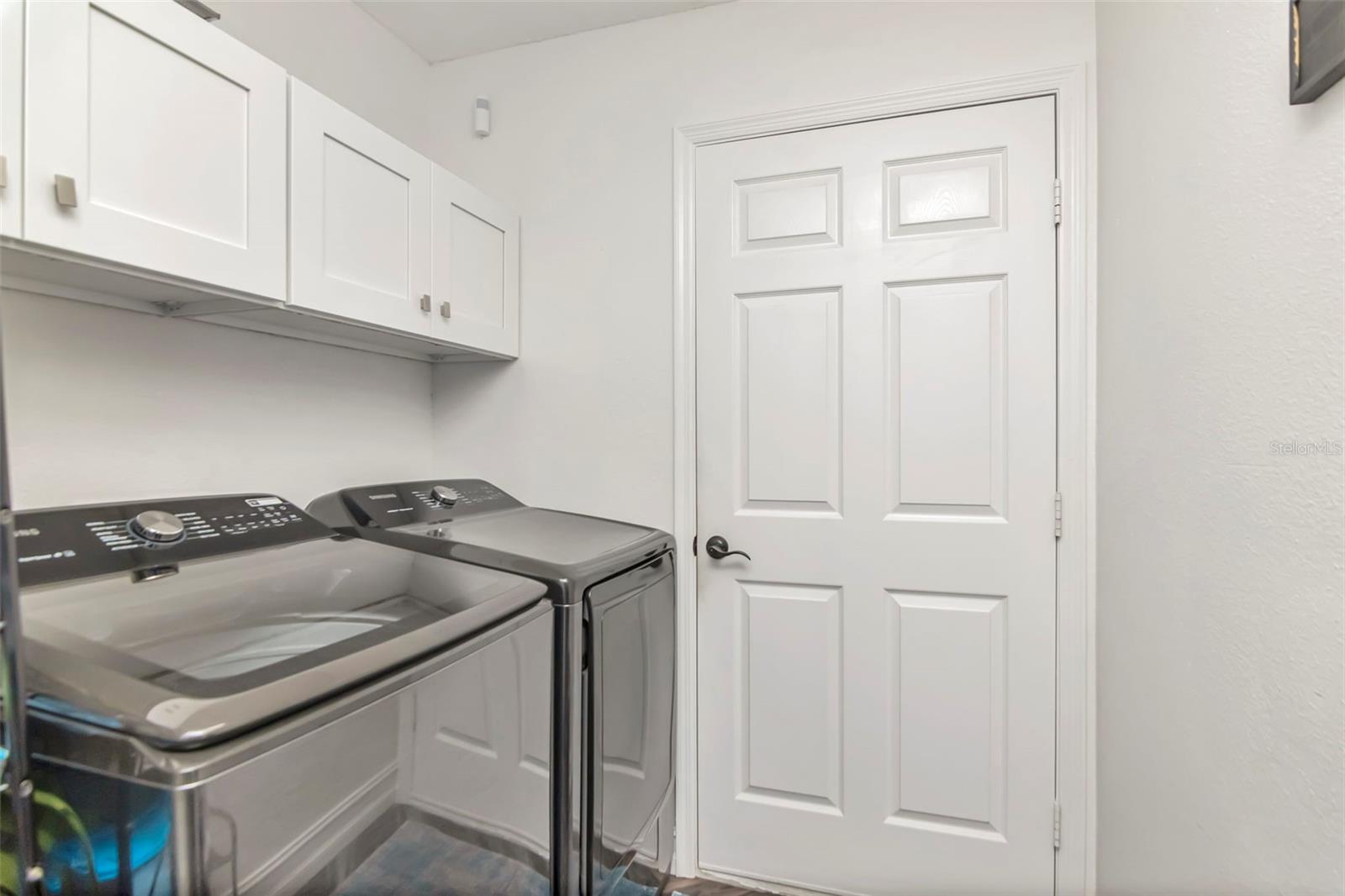 BROOKFIELD - Residential