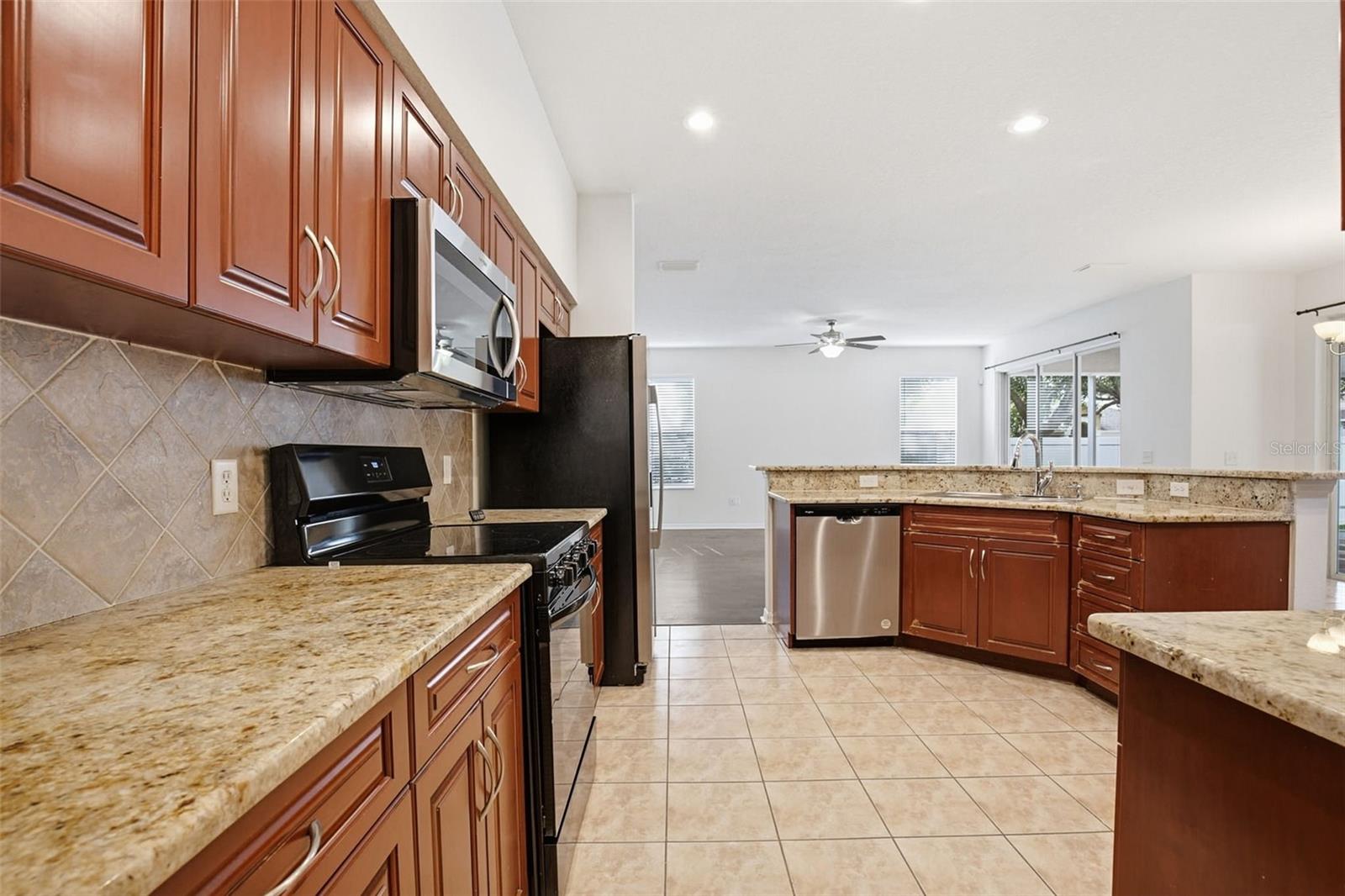 CROSBY CROSSINGS - Residential