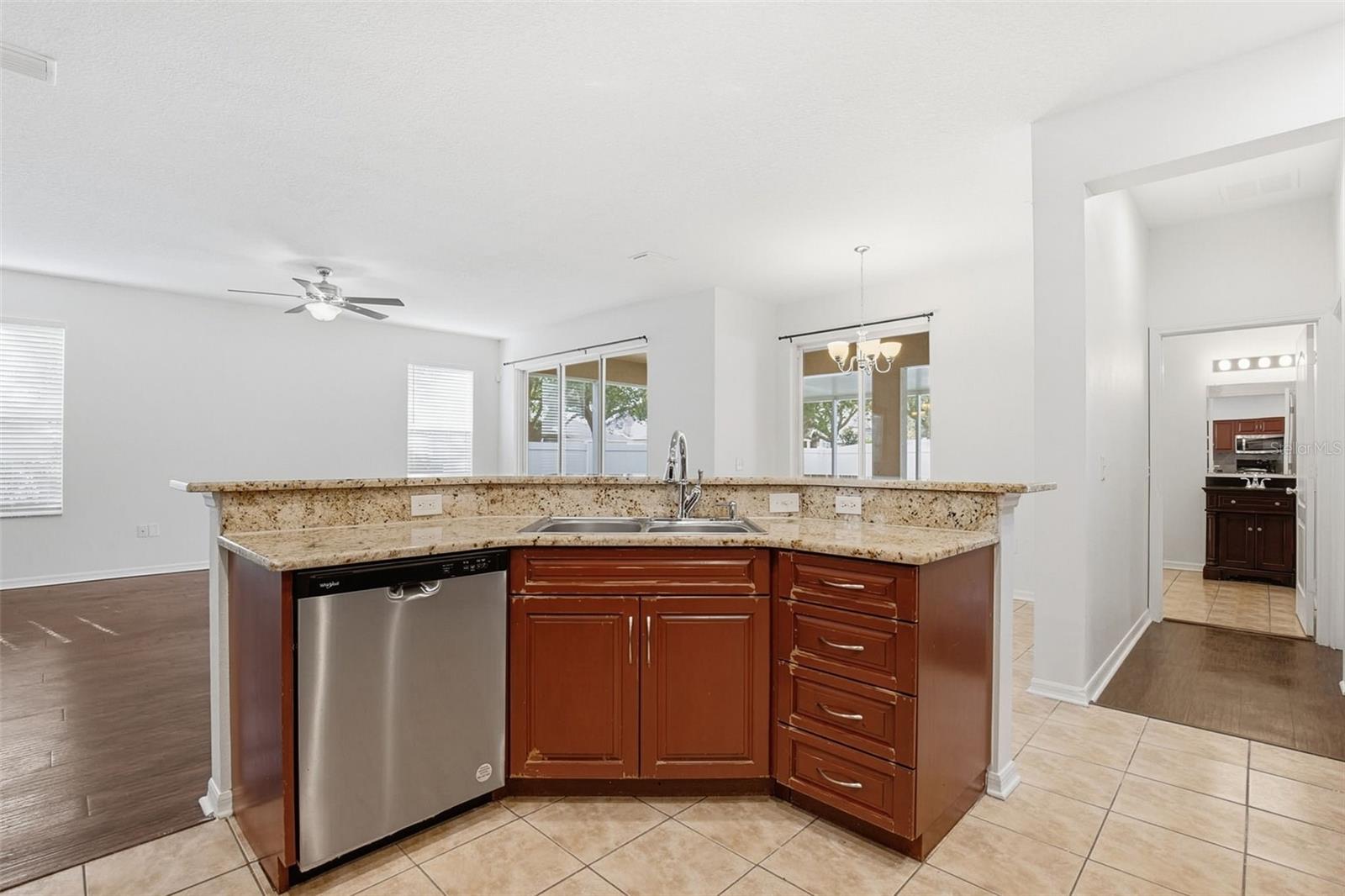 CROSBY CROSSINGS - Residential