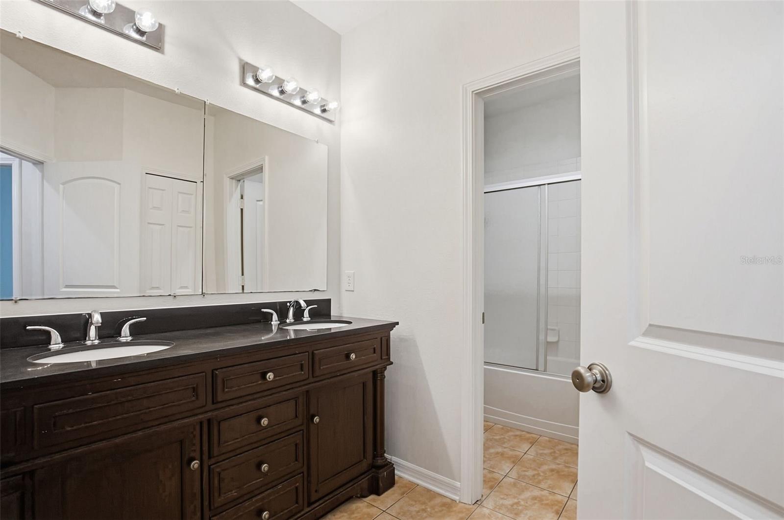 CROSBY CROSSINGS - Residential