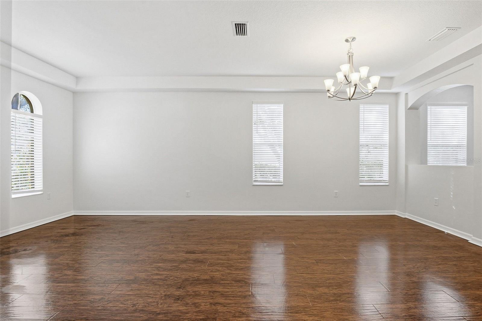 CROSBY CROSSINGS - Residential