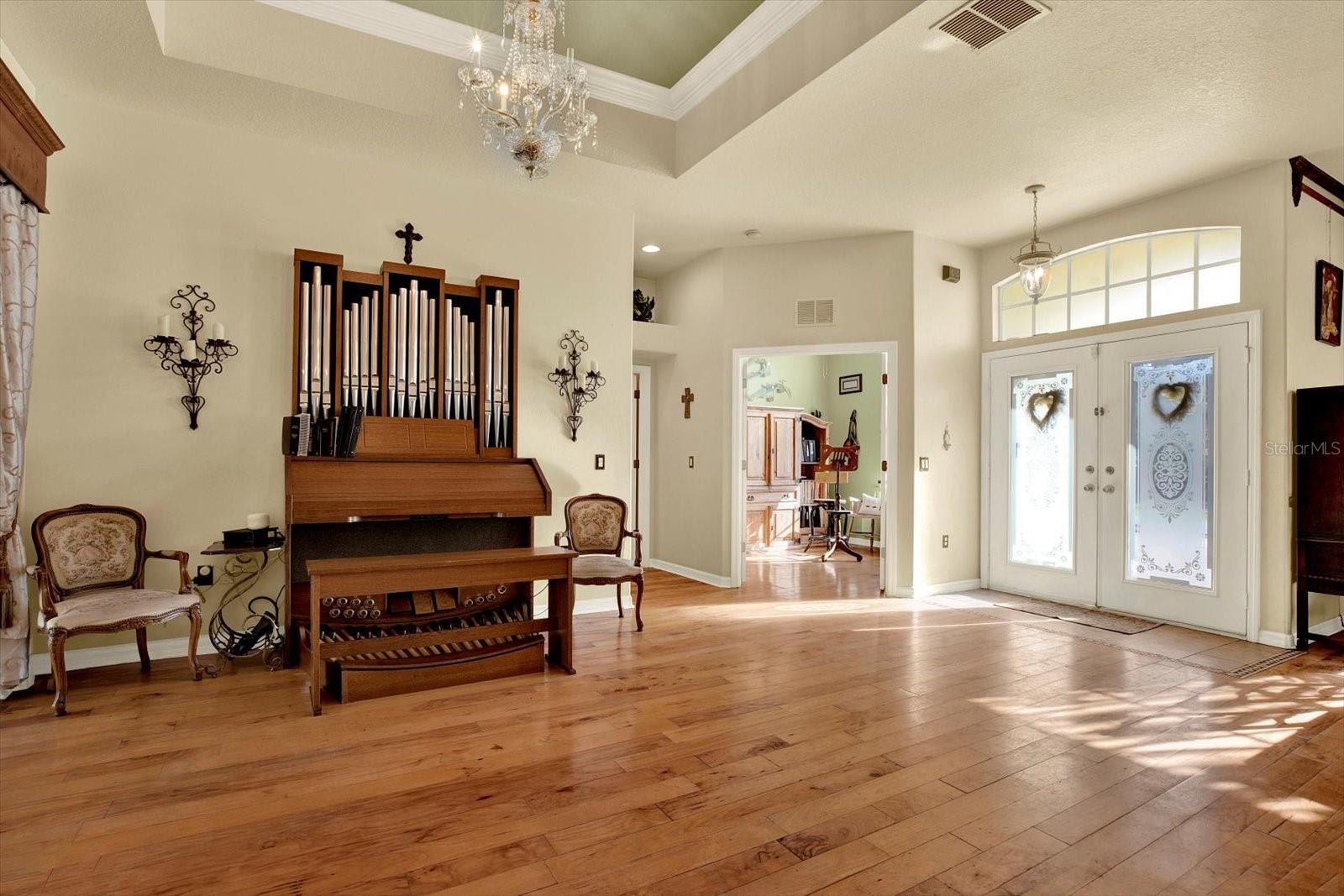 12217 TROUT CIRCLE