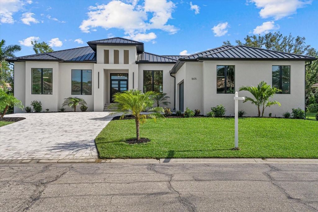 Photo of 1605 Landfall Drive, Nokomis, FL 34275 (MLS # A4655053)