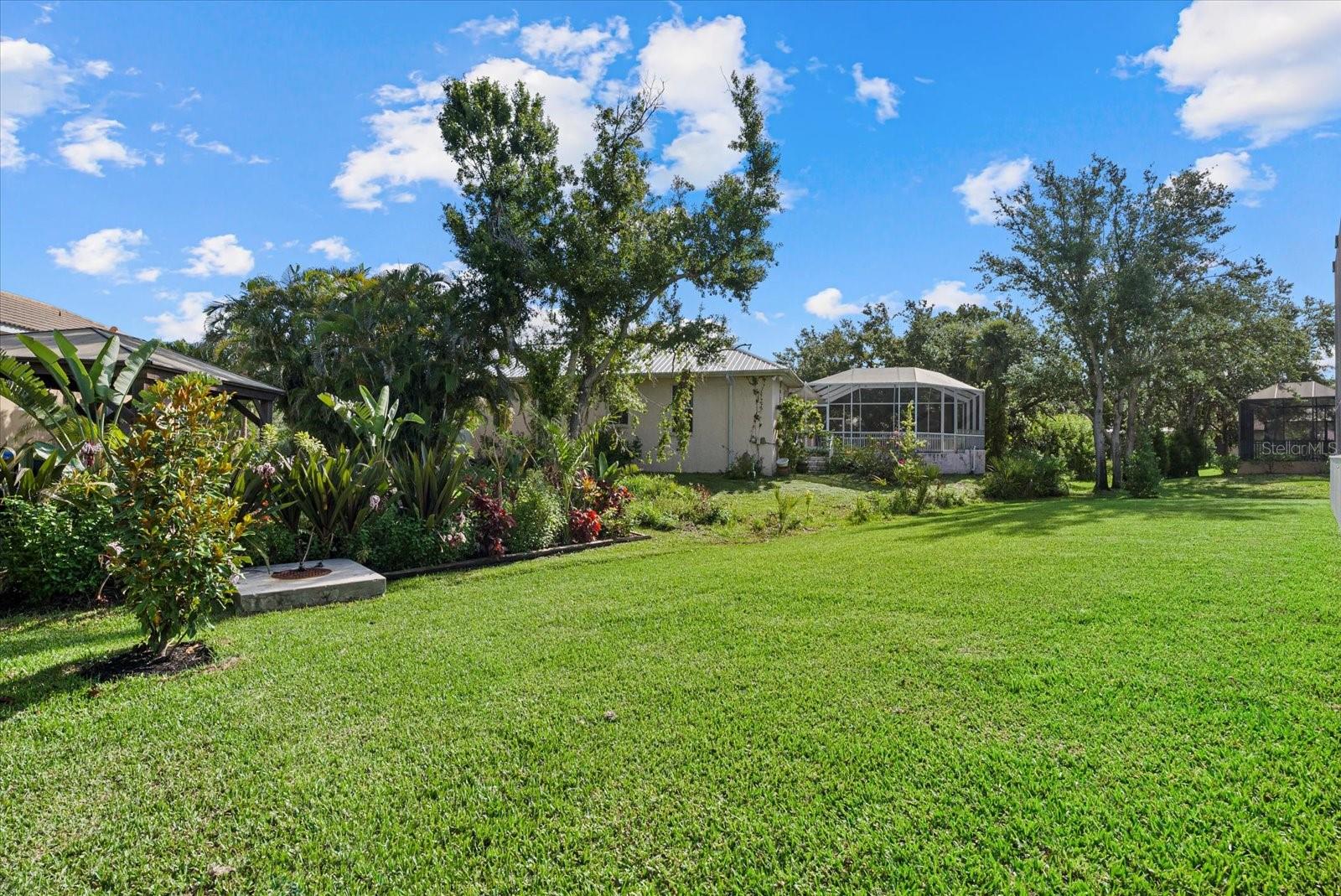 LAUREL LANDINGS ESTATES - Residential