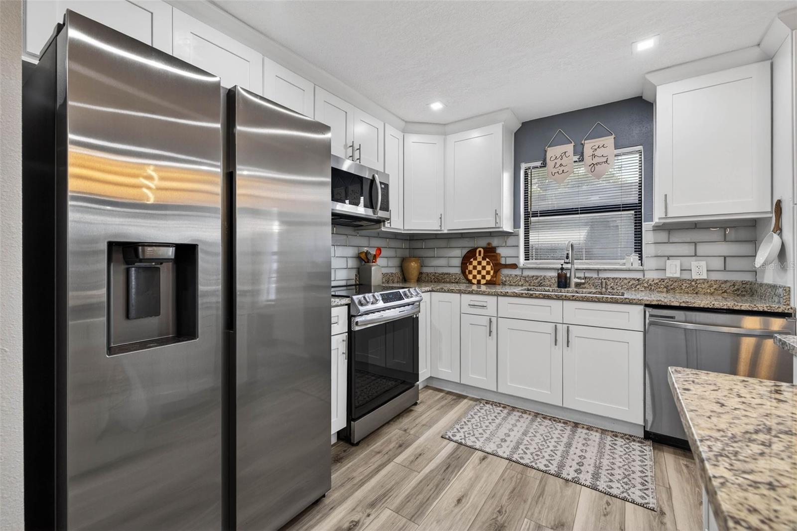 NORTH ST PETERSBURG - Residential Lease