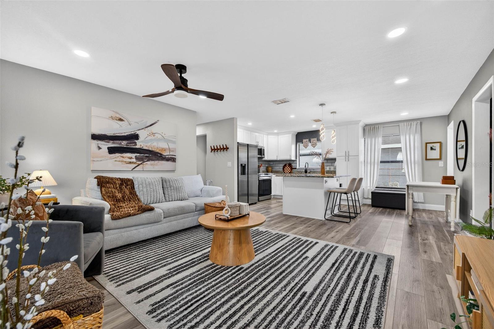 NORTH ST PETERSBURG - Residential Lease