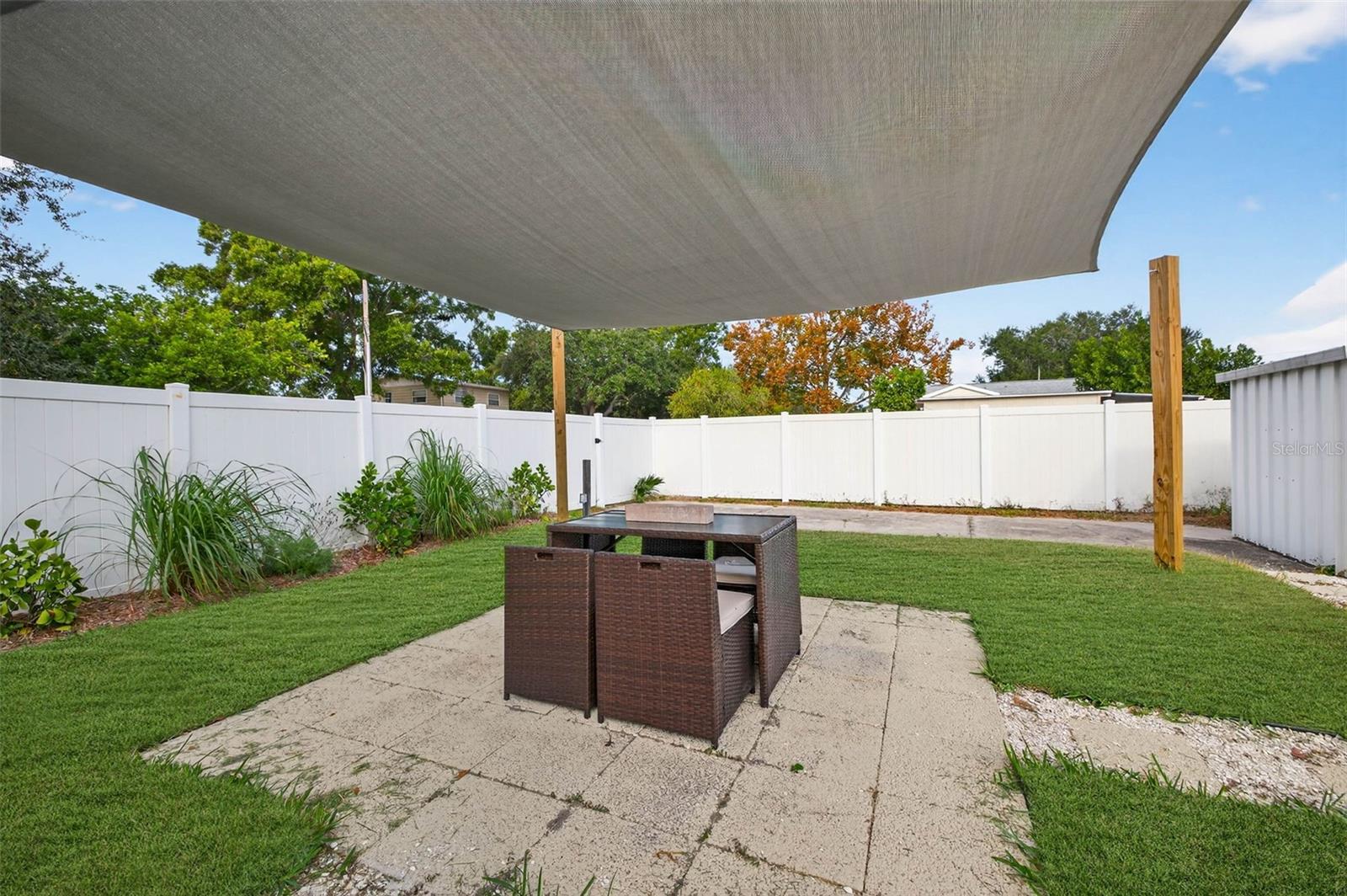 NORTH ST PETERSBURG - Residential Lease