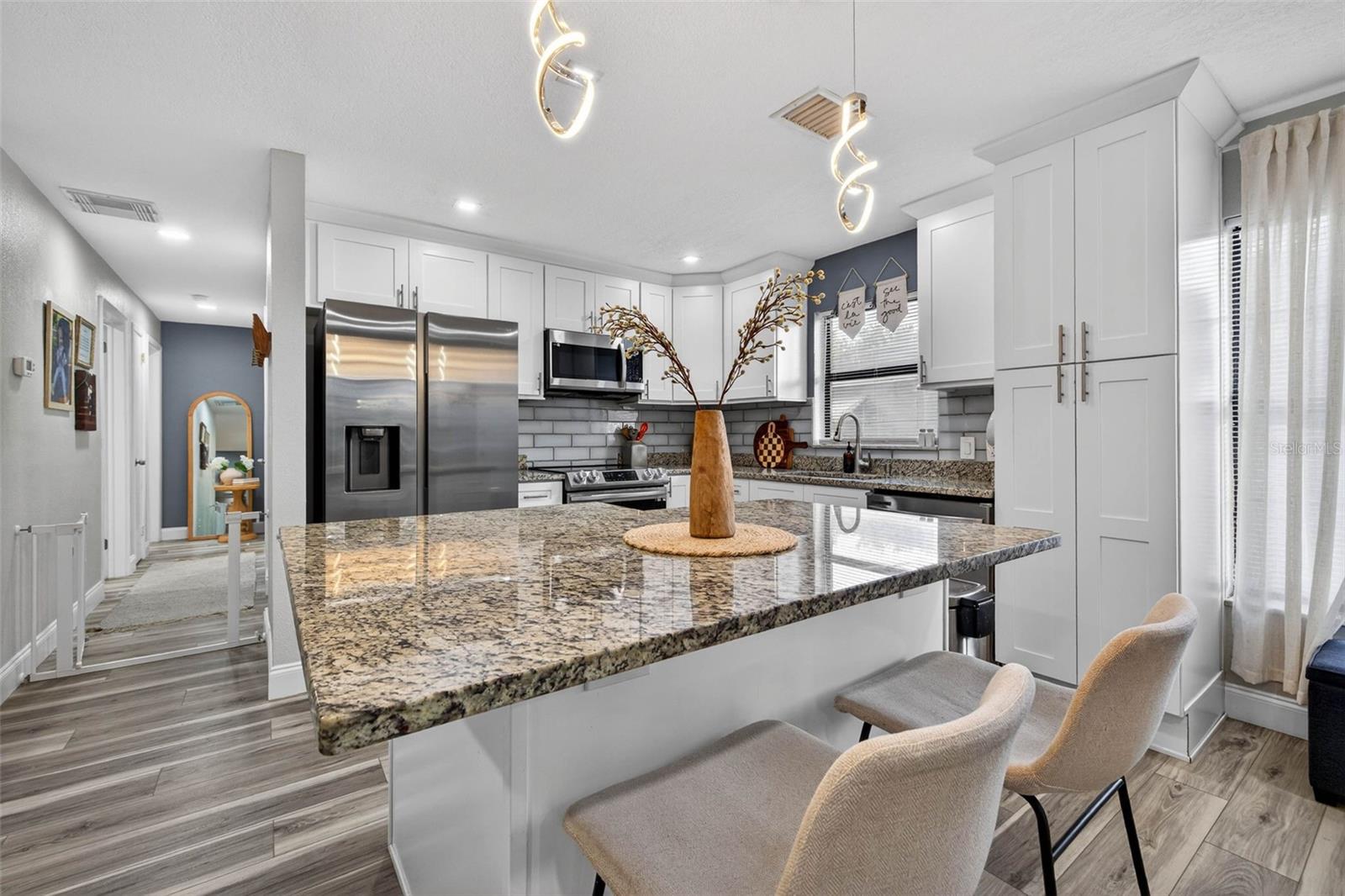 NORTH ST PETERSBURG - Residential Lease