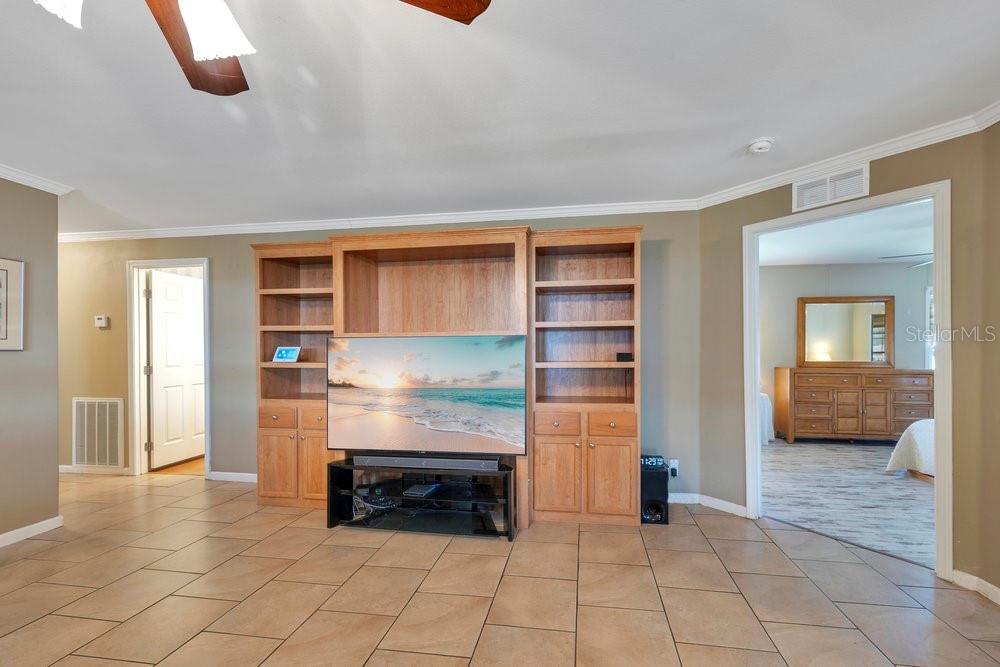 MARTIN ESTATES - Residential