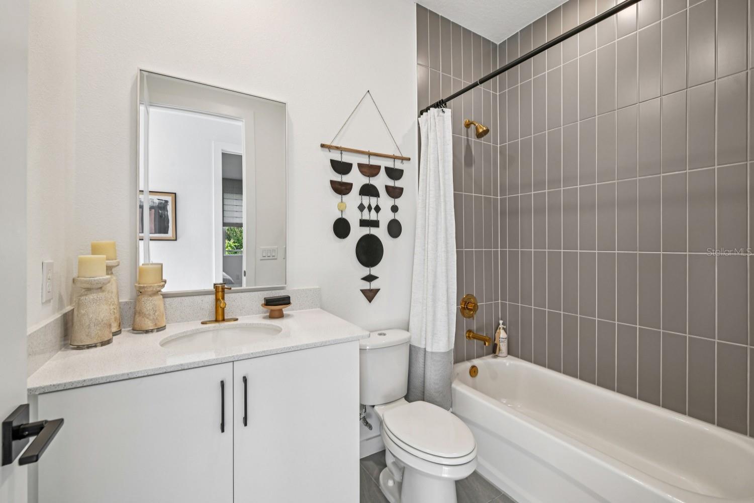 NORTHLAKE AT OVATION PHASE 2 & 3 - Residential