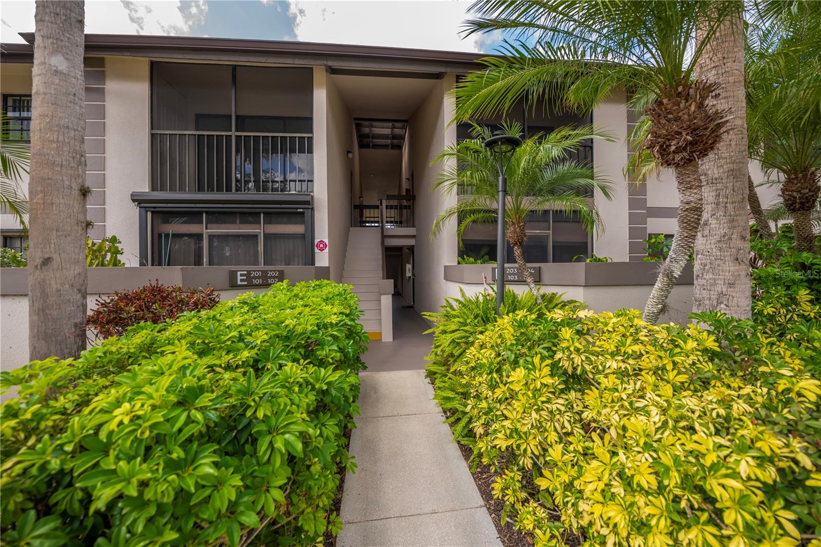 1515 FORREST NELSON BOULEVARD E103