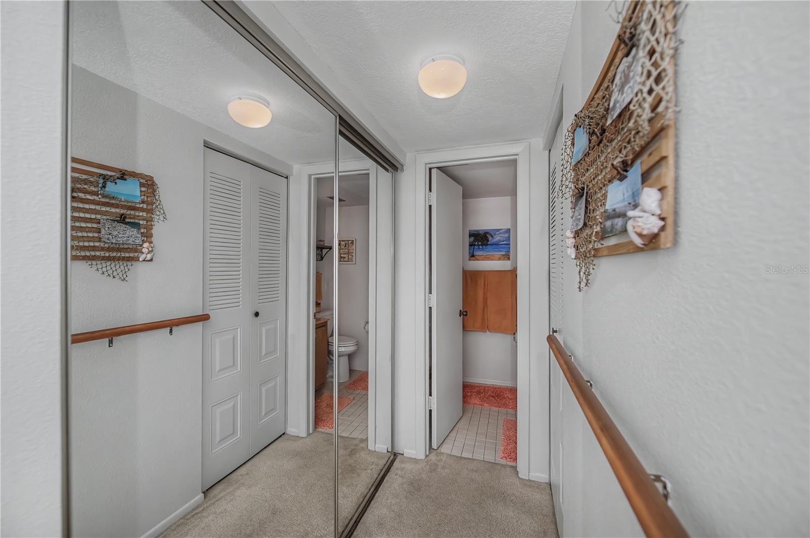 OAK FORREST - Residential