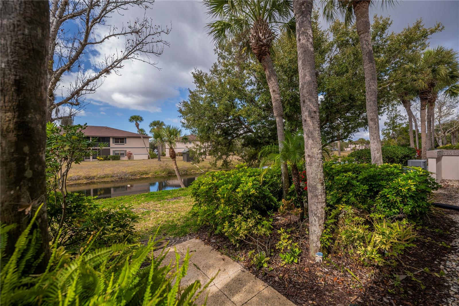 OAK FORREST - Residential