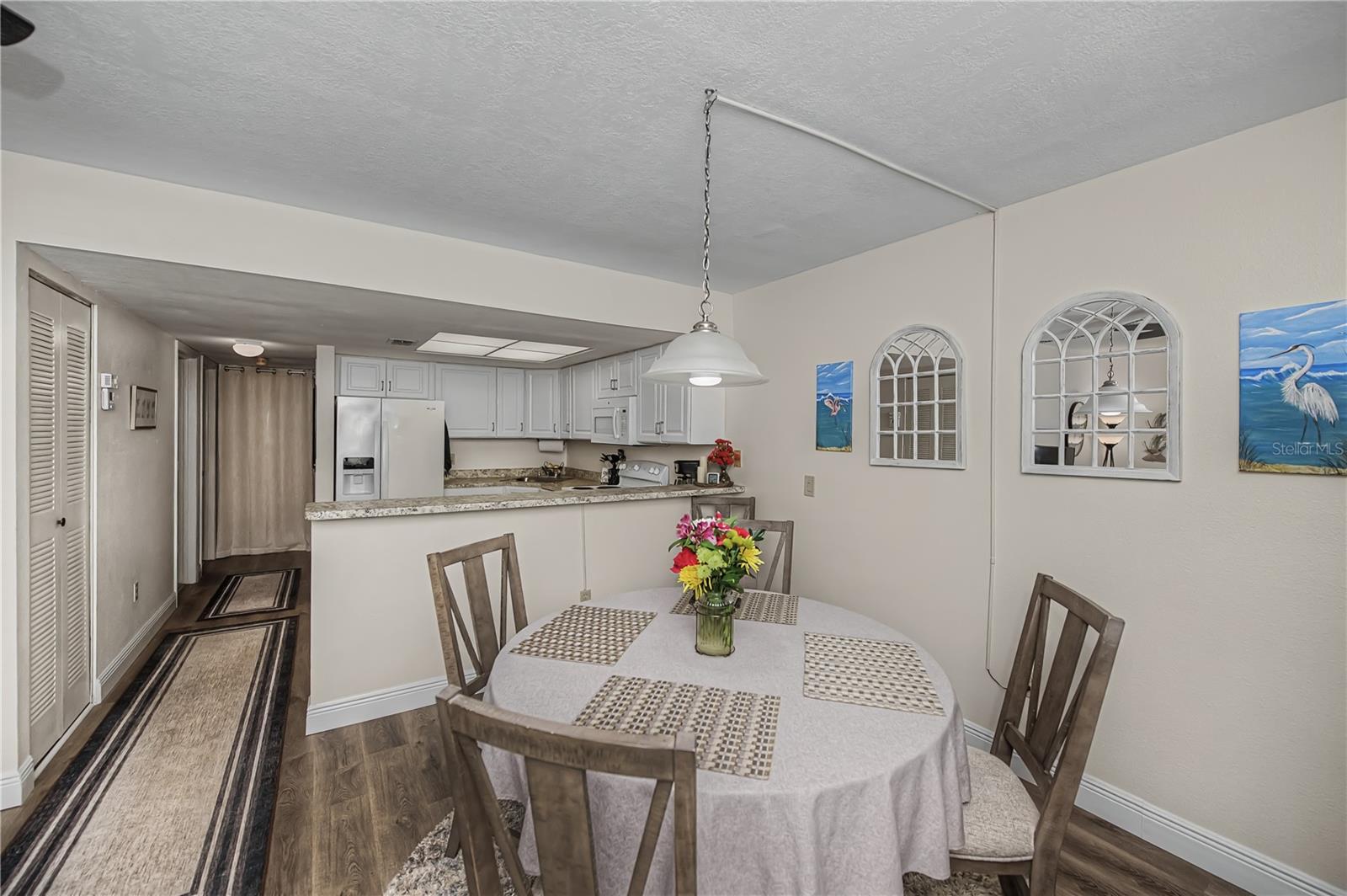 OAK FORREST - Residential