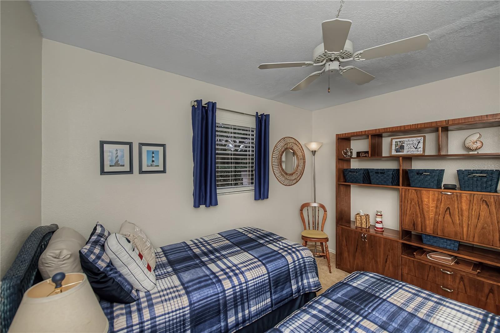 OAK FORREST - Residential