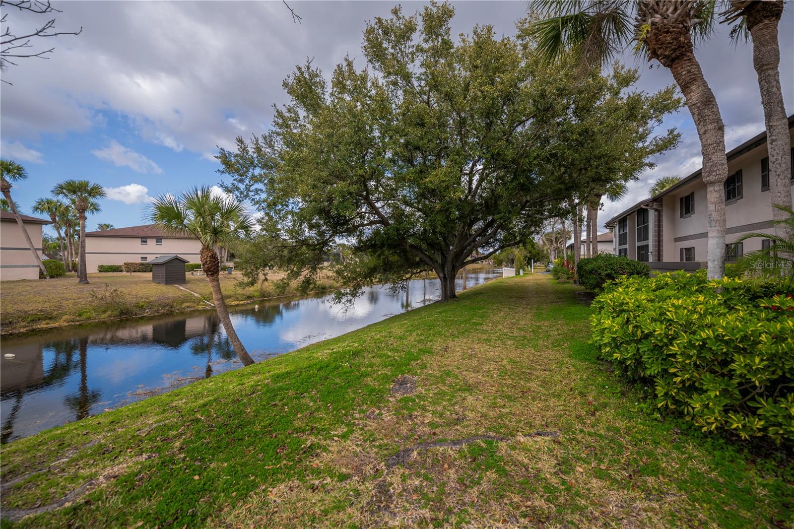 OAK FORREST - Residential