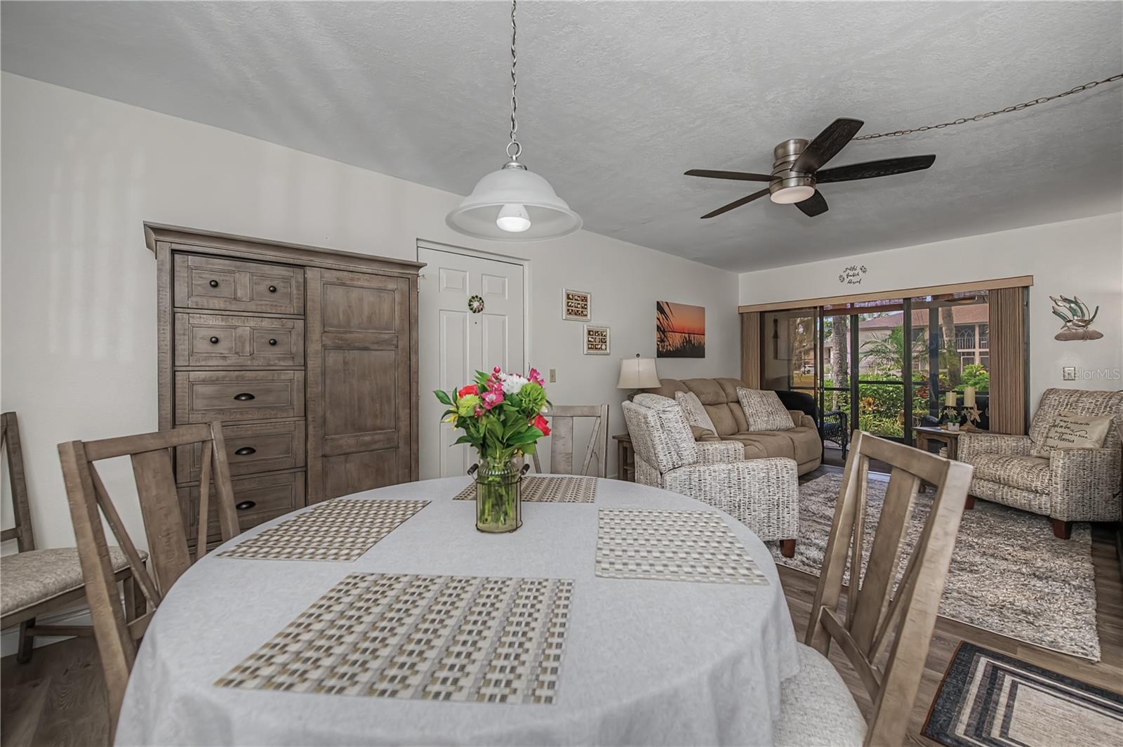 OAK FORREST - Residential