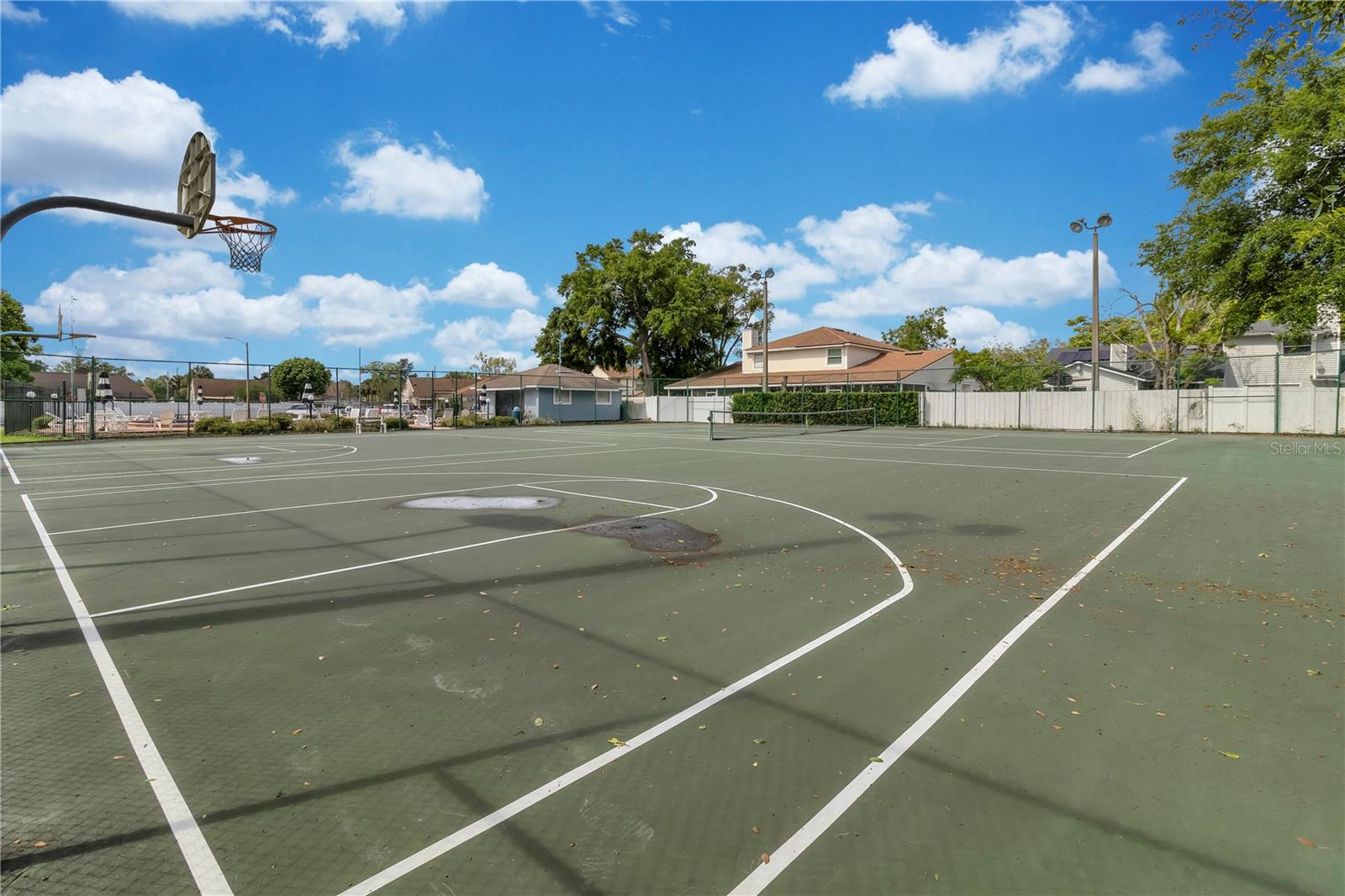 WESTLAKE MANOR UNIT 2B - Residential