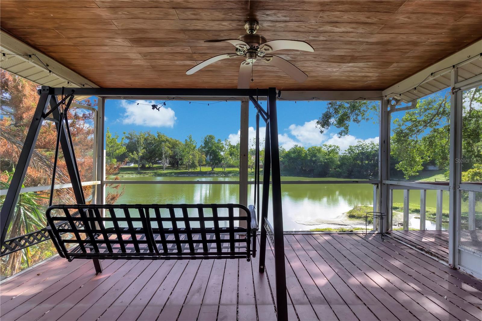 WESTLAKE MANOR UNIT 2B - Residential