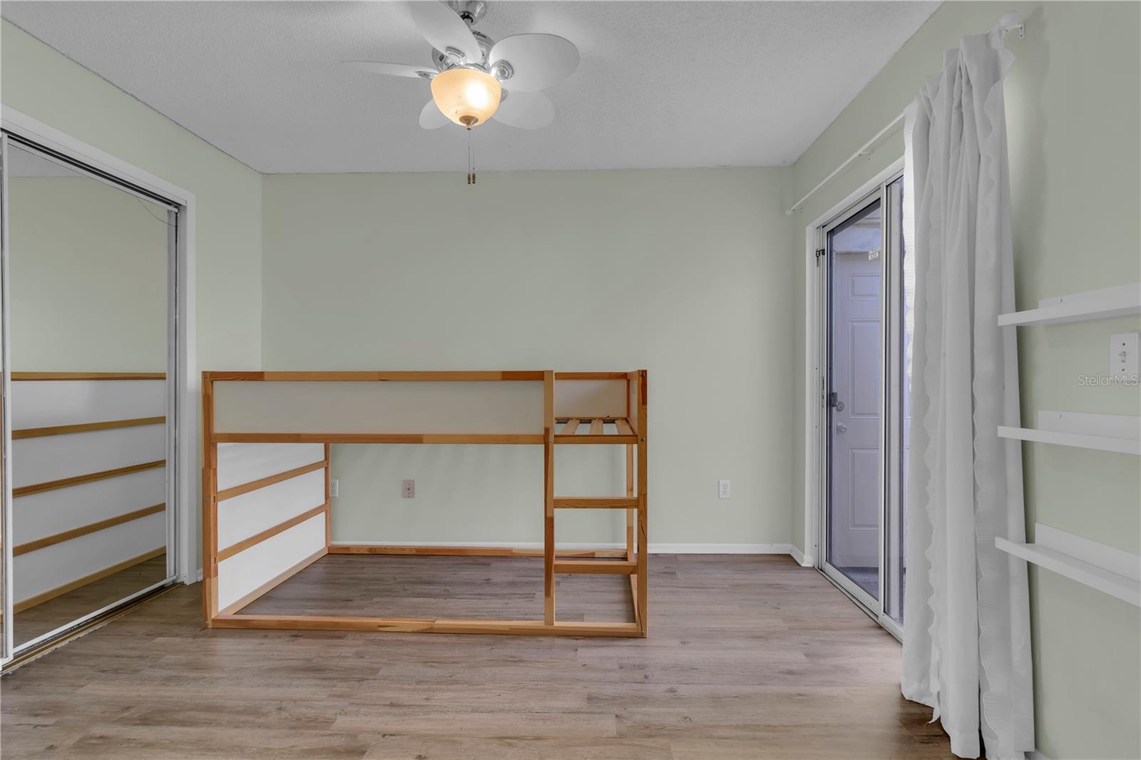 WESTLAKE MANOR UNIT 2B - Residential