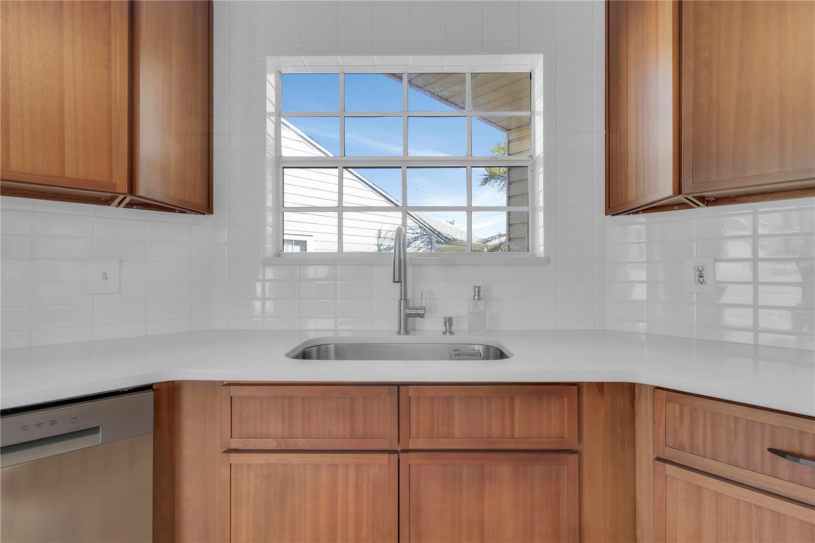 WESTLAKE MANOR UNIT 2B - Residential