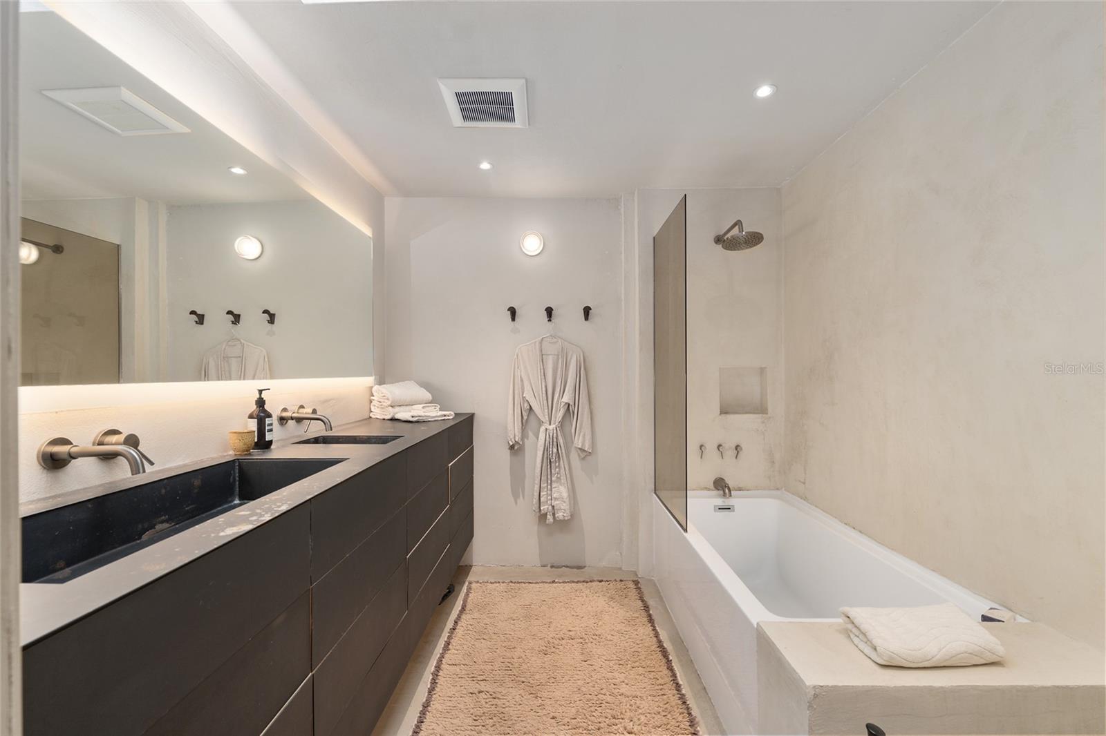 FLORIDA PARK - Residential