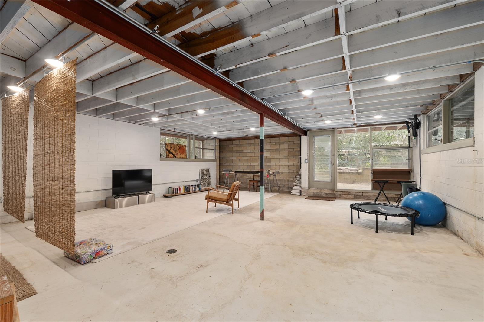 FLORIDA PARK - Residential