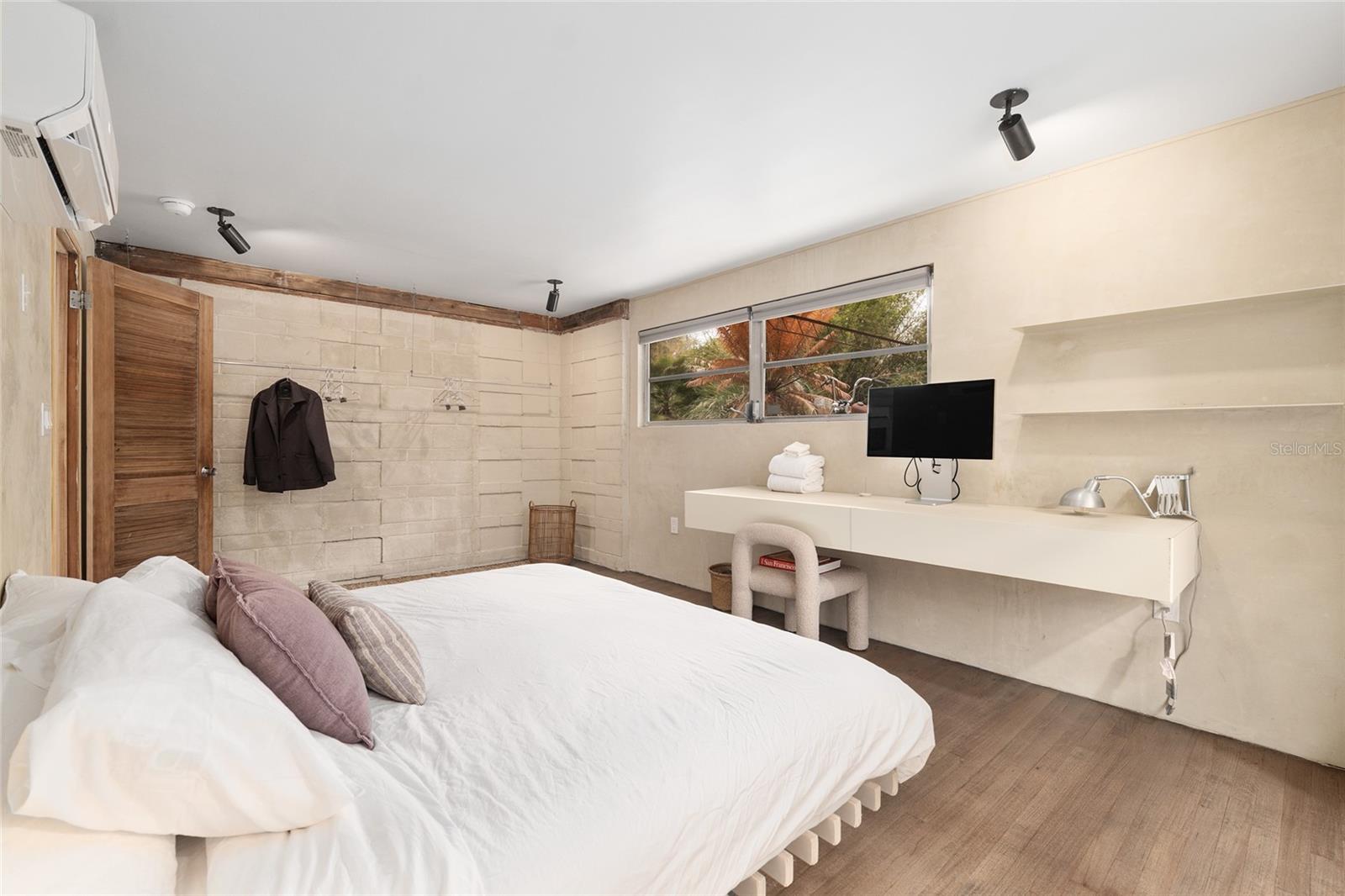 FLORIDA PARK - Residential