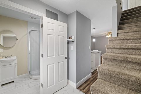A home in TAMPA