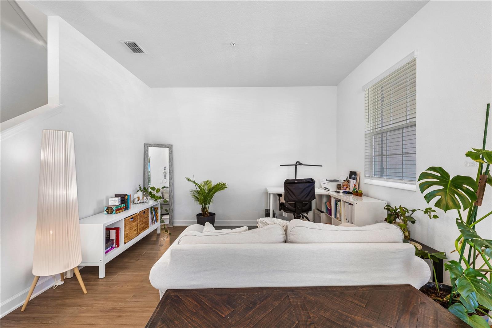 Casas a venda 3 - Jen Dantas 11730 BOLDFACE DRIVE