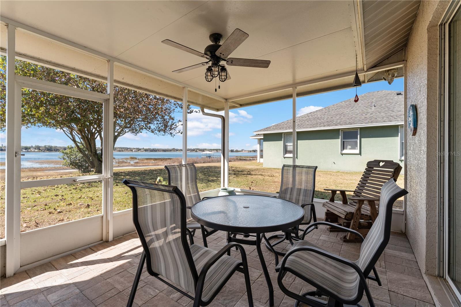 SUNSET POINTE ON - Residential