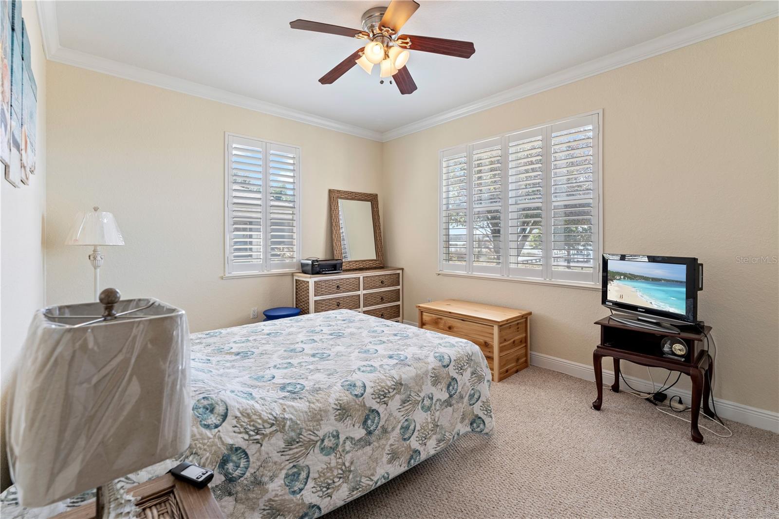 SUNSET POINTE ON - Residential