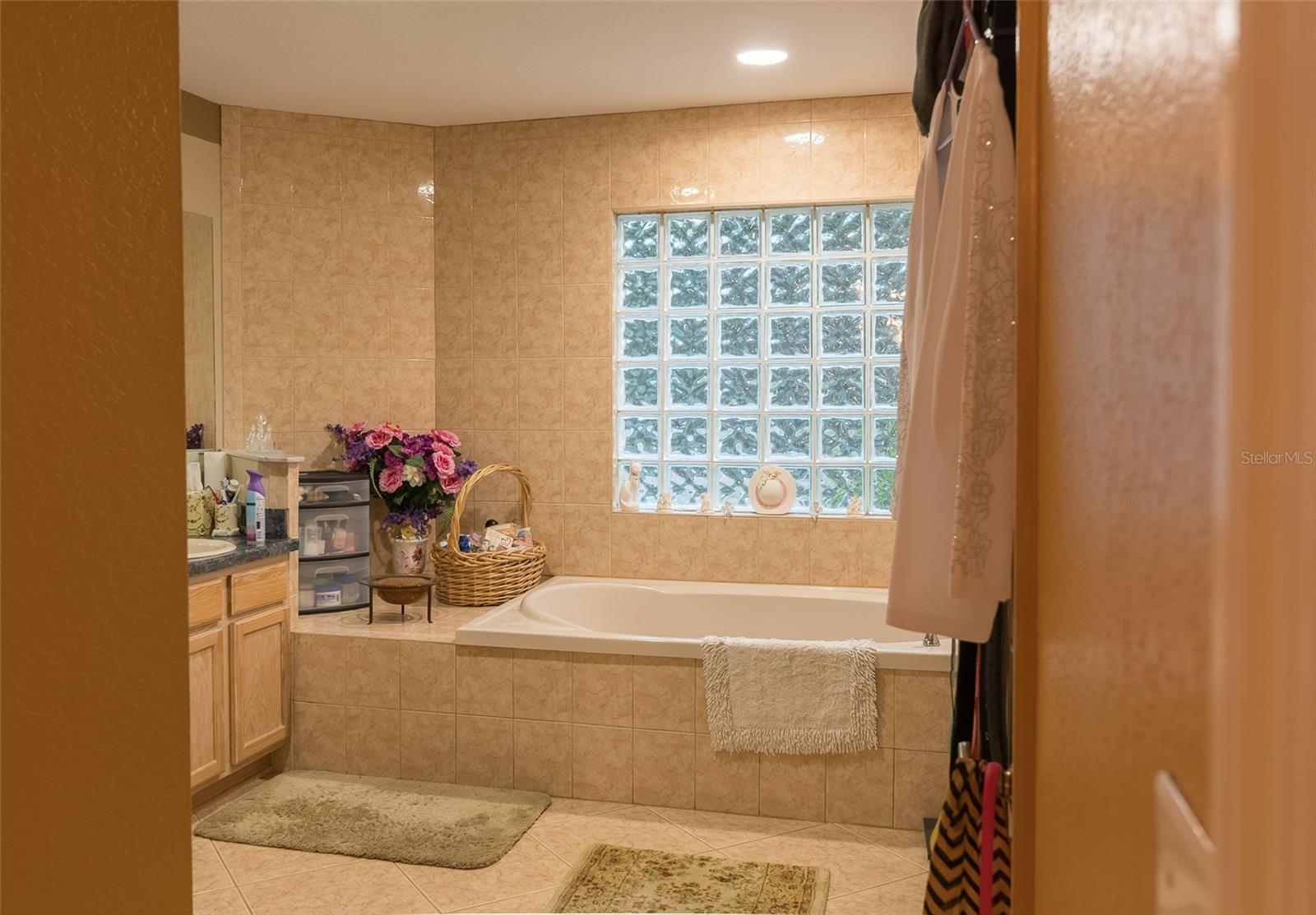 SILVER SPGS SHORES UN 08 - Residential