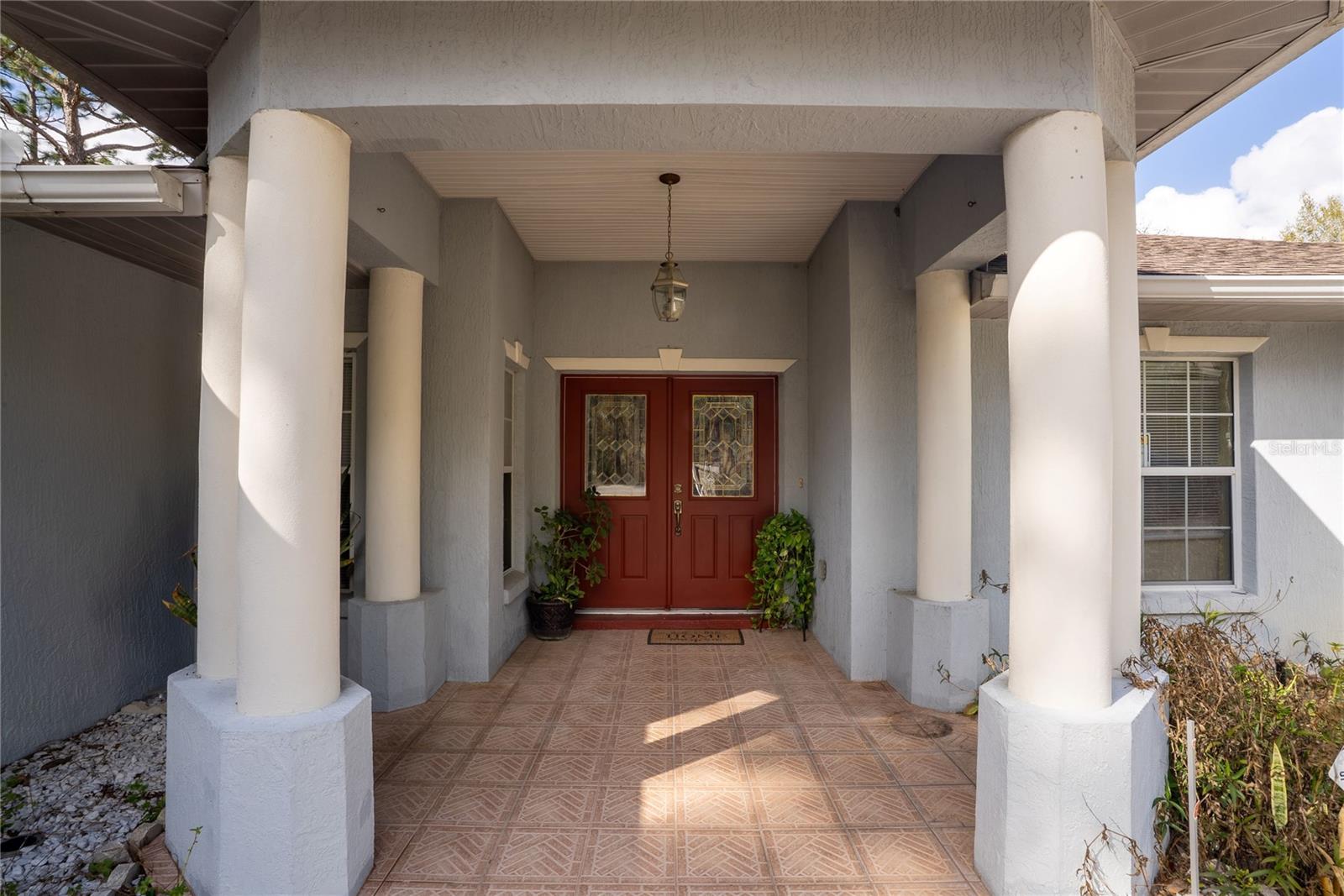 538 BAHIA CIRCLE DRIVE