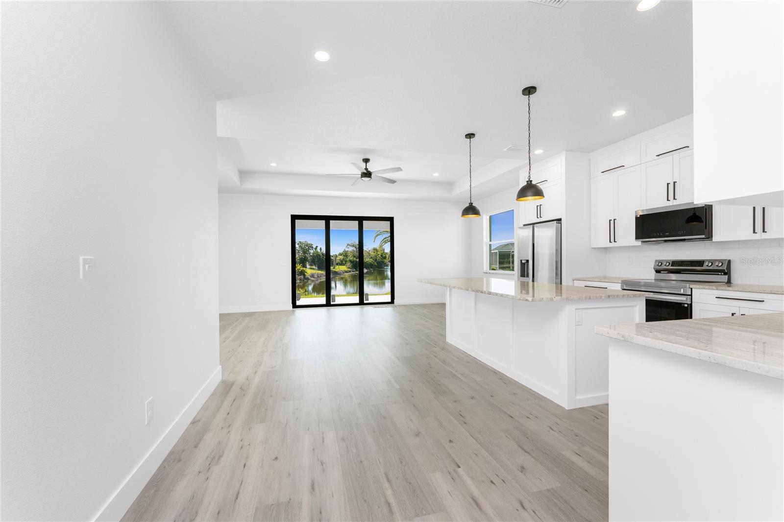 ROTONDA WEST PEBBLE BEACH - Residential