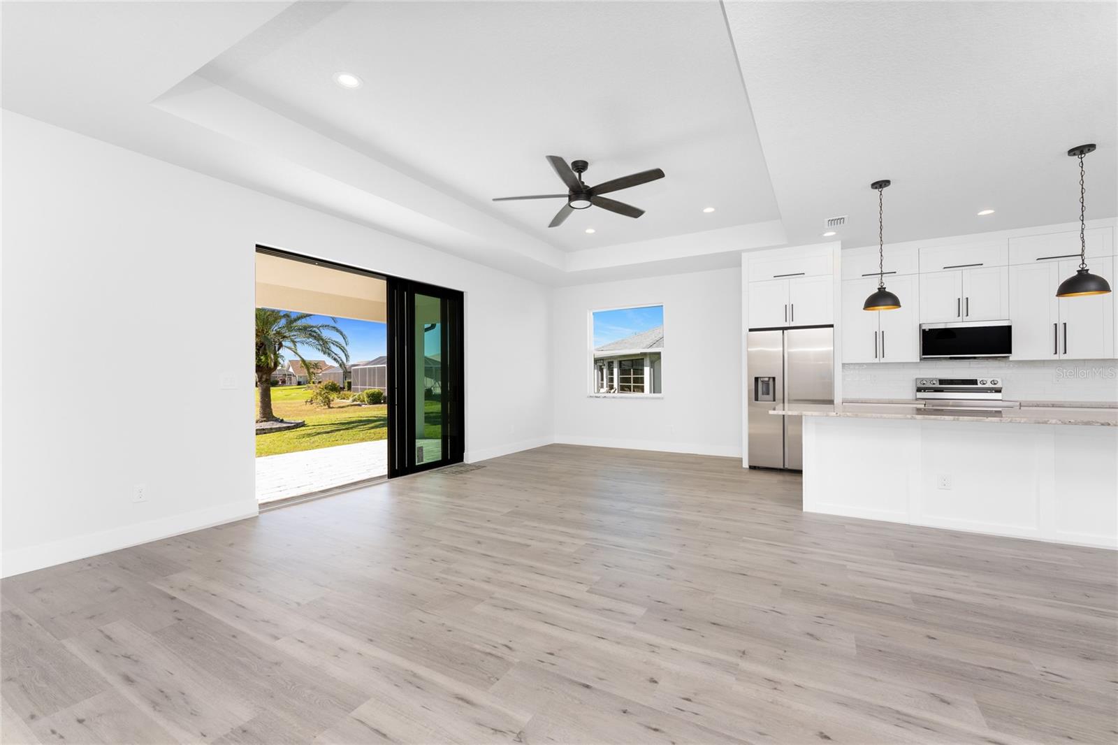 ROTONDA WEST PEBBLE BEACH - Residential