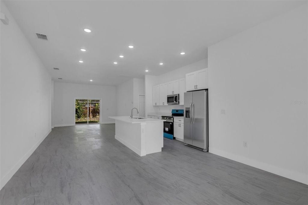 Photo of 1221 SW 5th Street, Ocala, FL 34471 (MLS # S5146815)