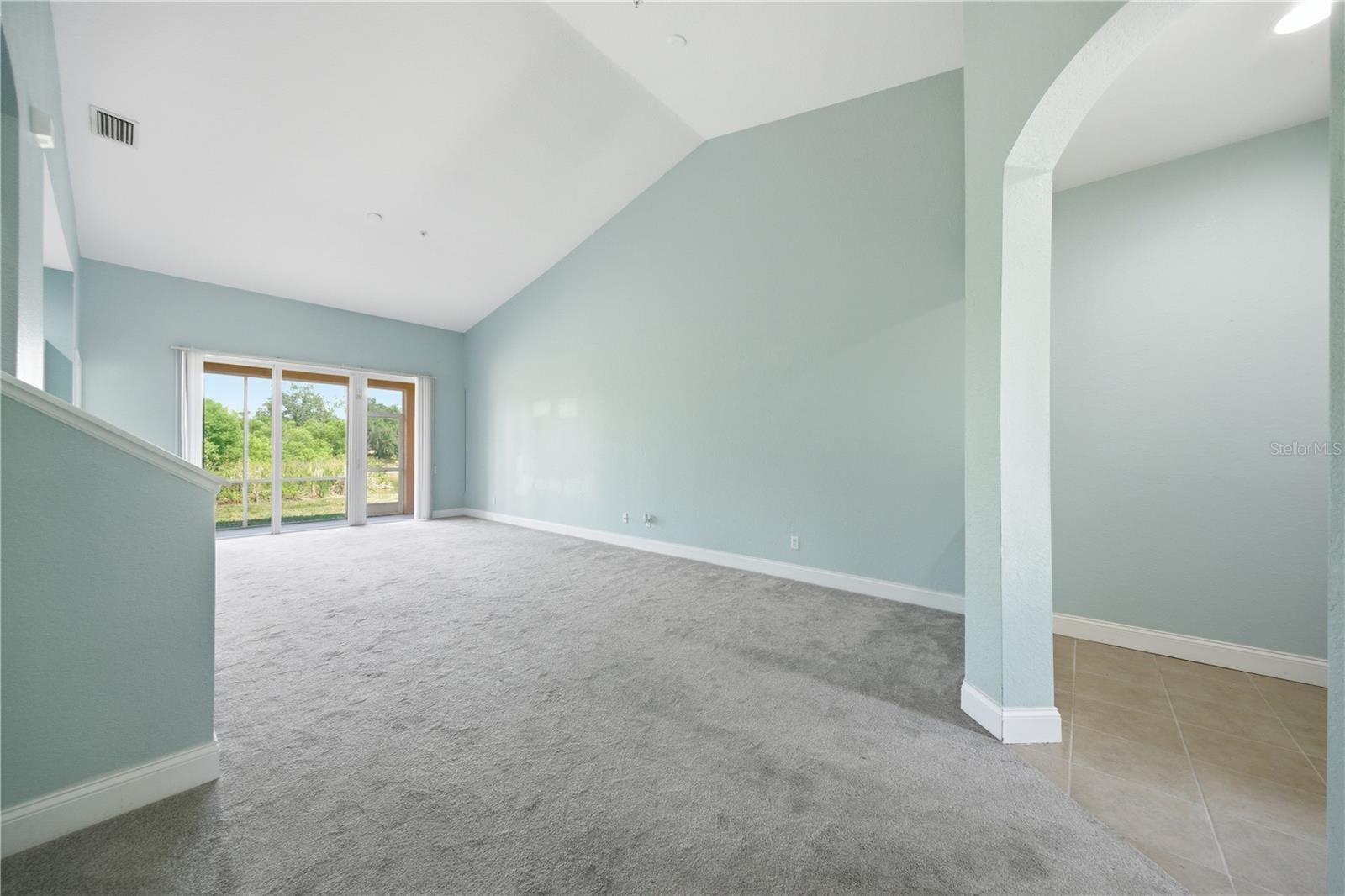 OAK TRAIL - Residential Lease